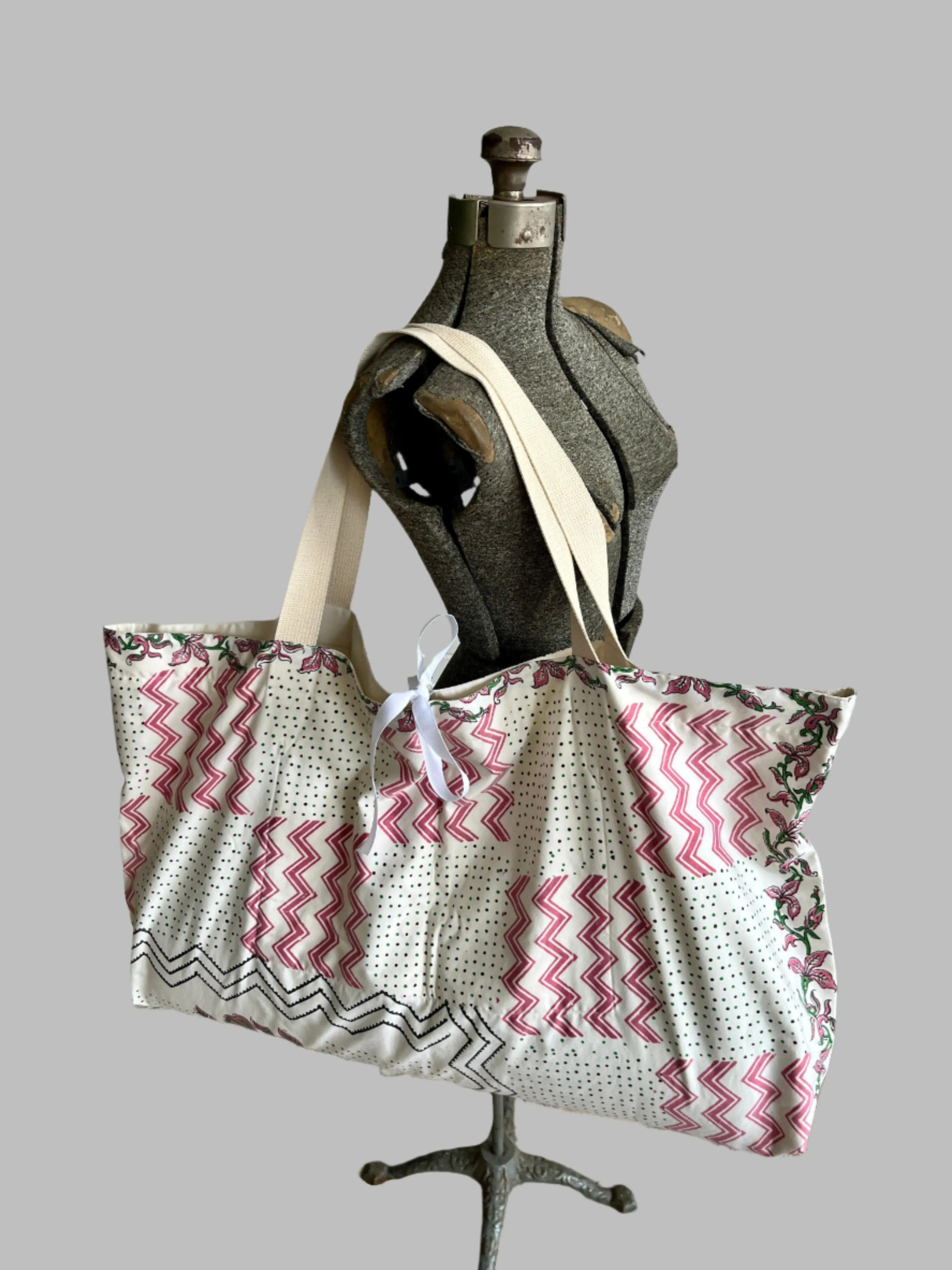 Kerry Yoga Prop Bag