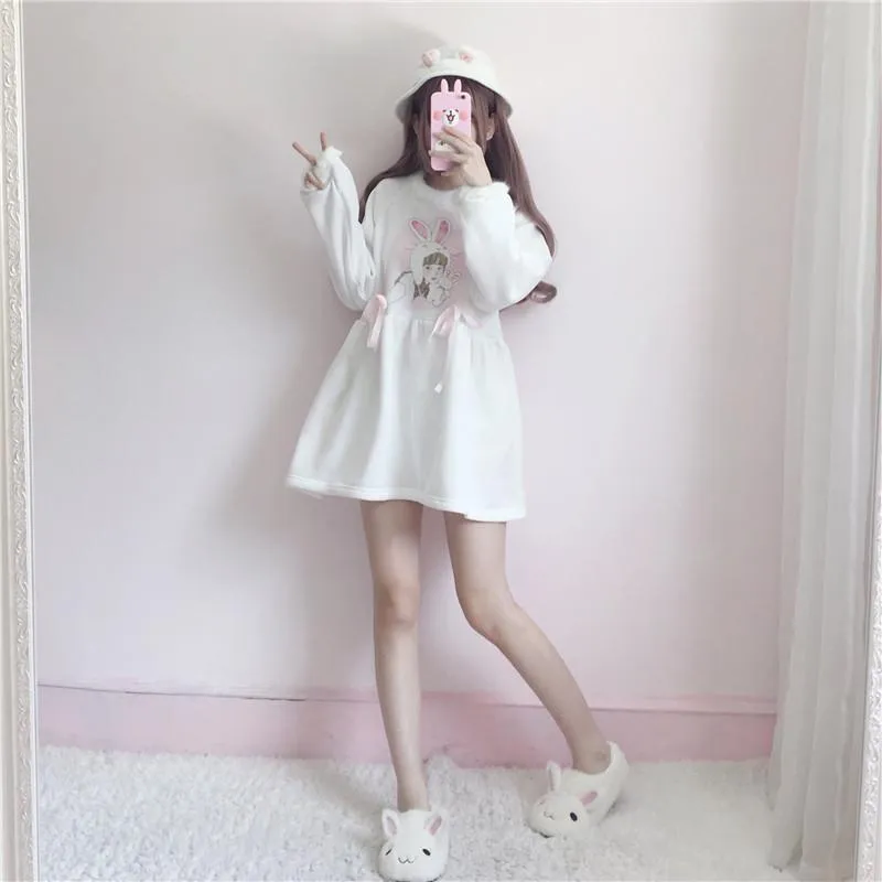 Rabbit Printed Loose Velvet Long Sleeved Dress