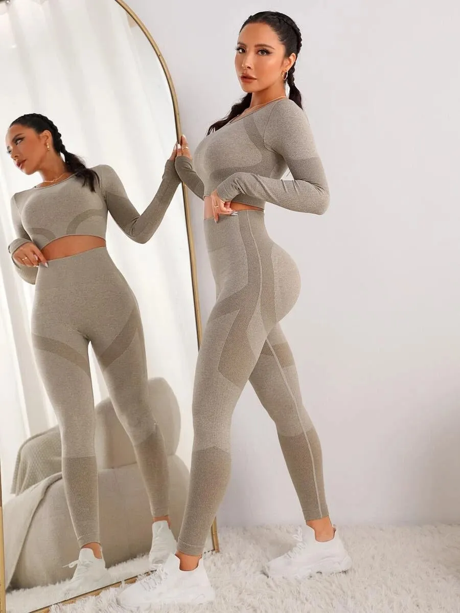 Seamless High Elasticity Thumb Holes Sports T-Shirt & Leggings