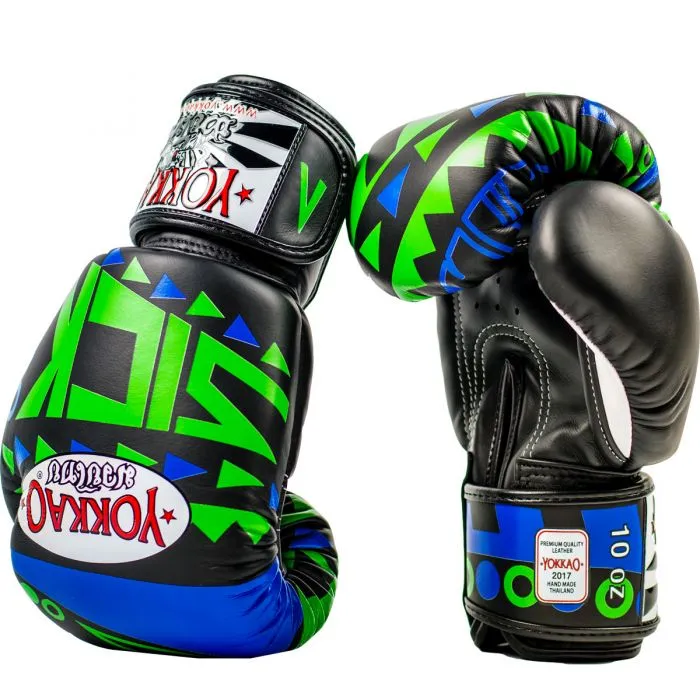 High-Quality Blue/Green Muay Thai Boxing Gloves for Optimal Performance