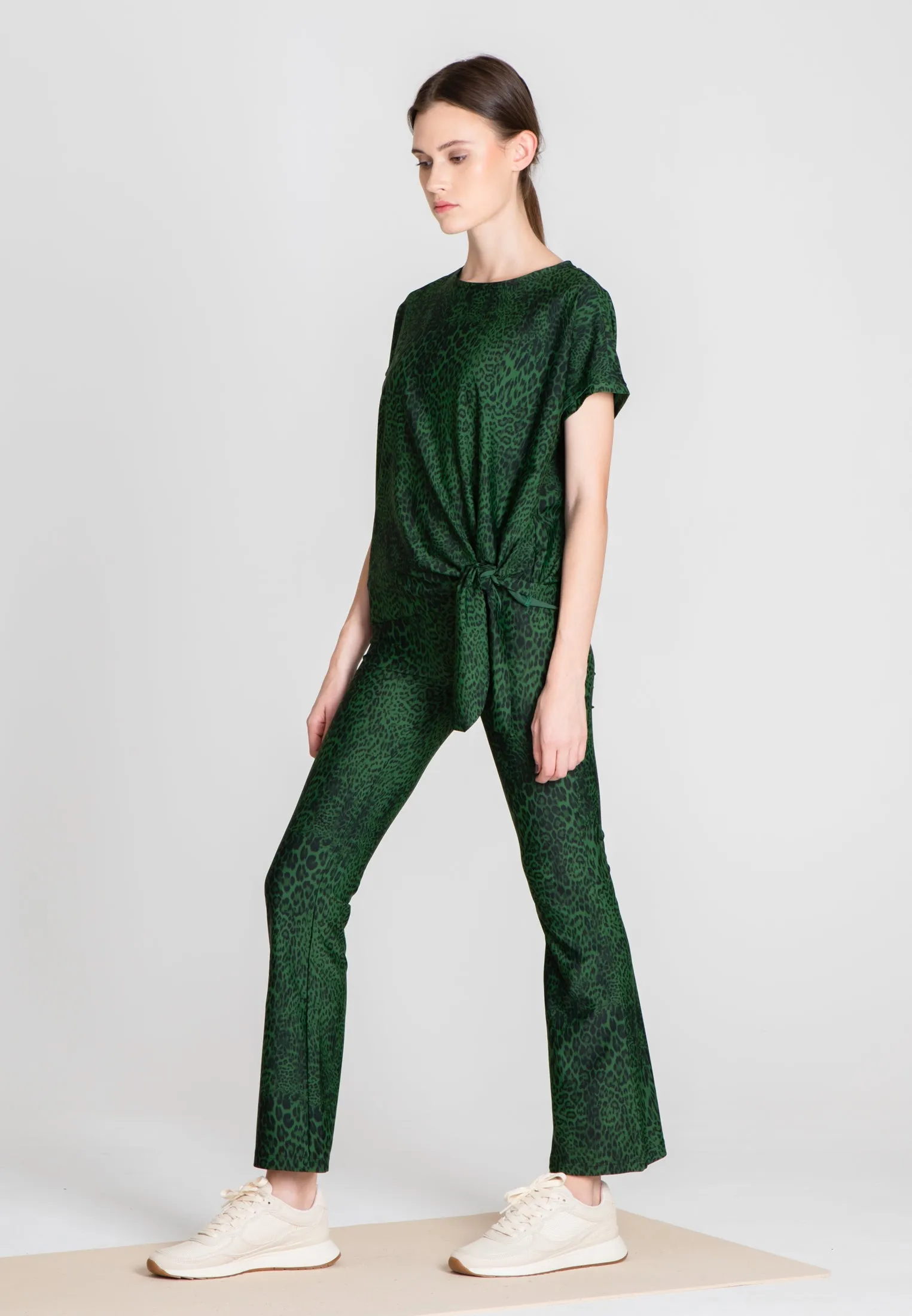 The Slit Cut Sport Pants - Green Leo