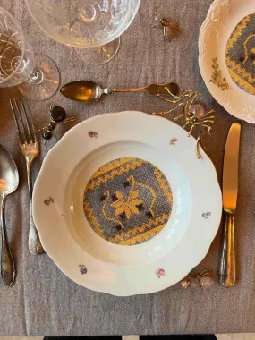 Upcycled Vintage Dinner Plate - Elleremodelista