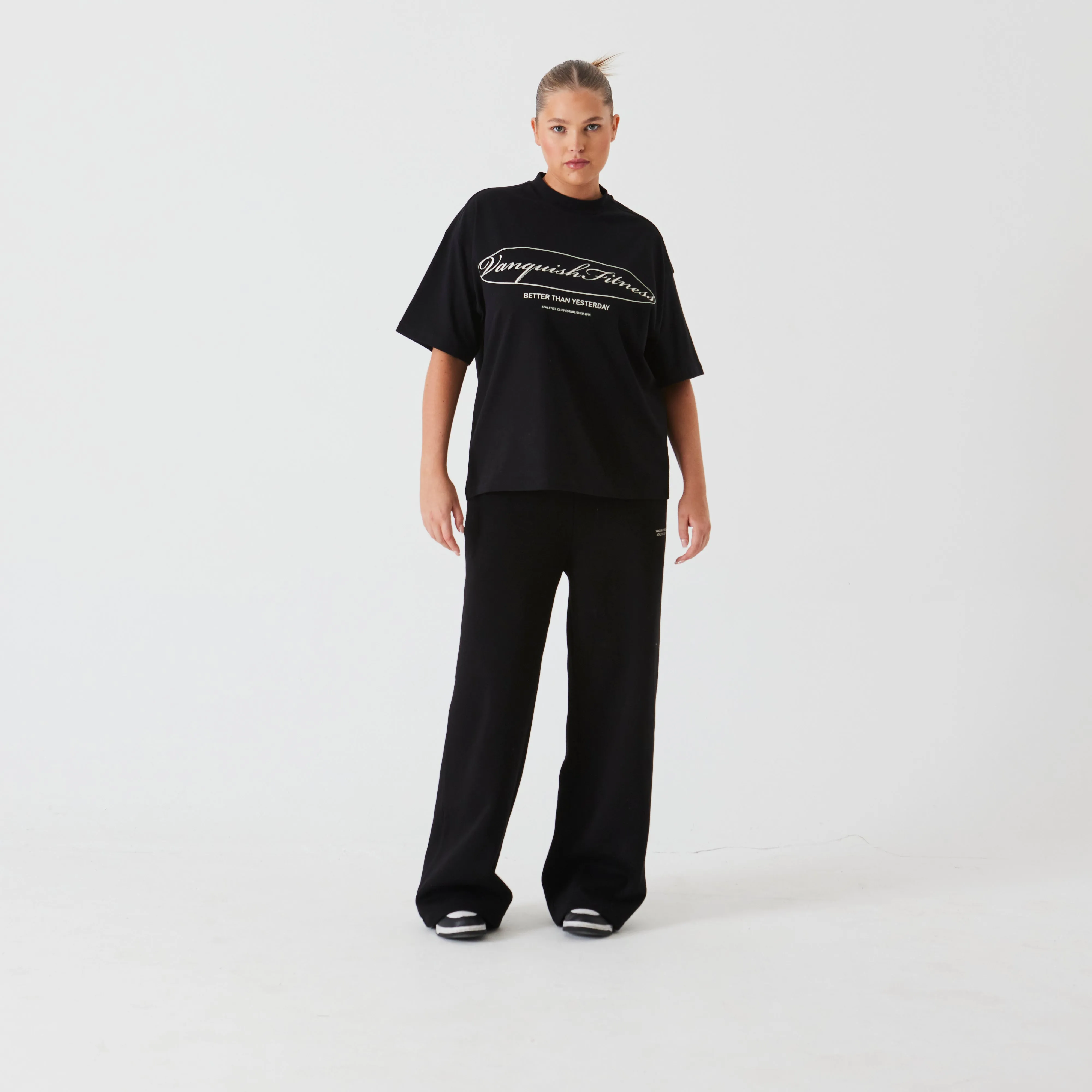 Vanquish Athletics Club Black Oversized T Shirt