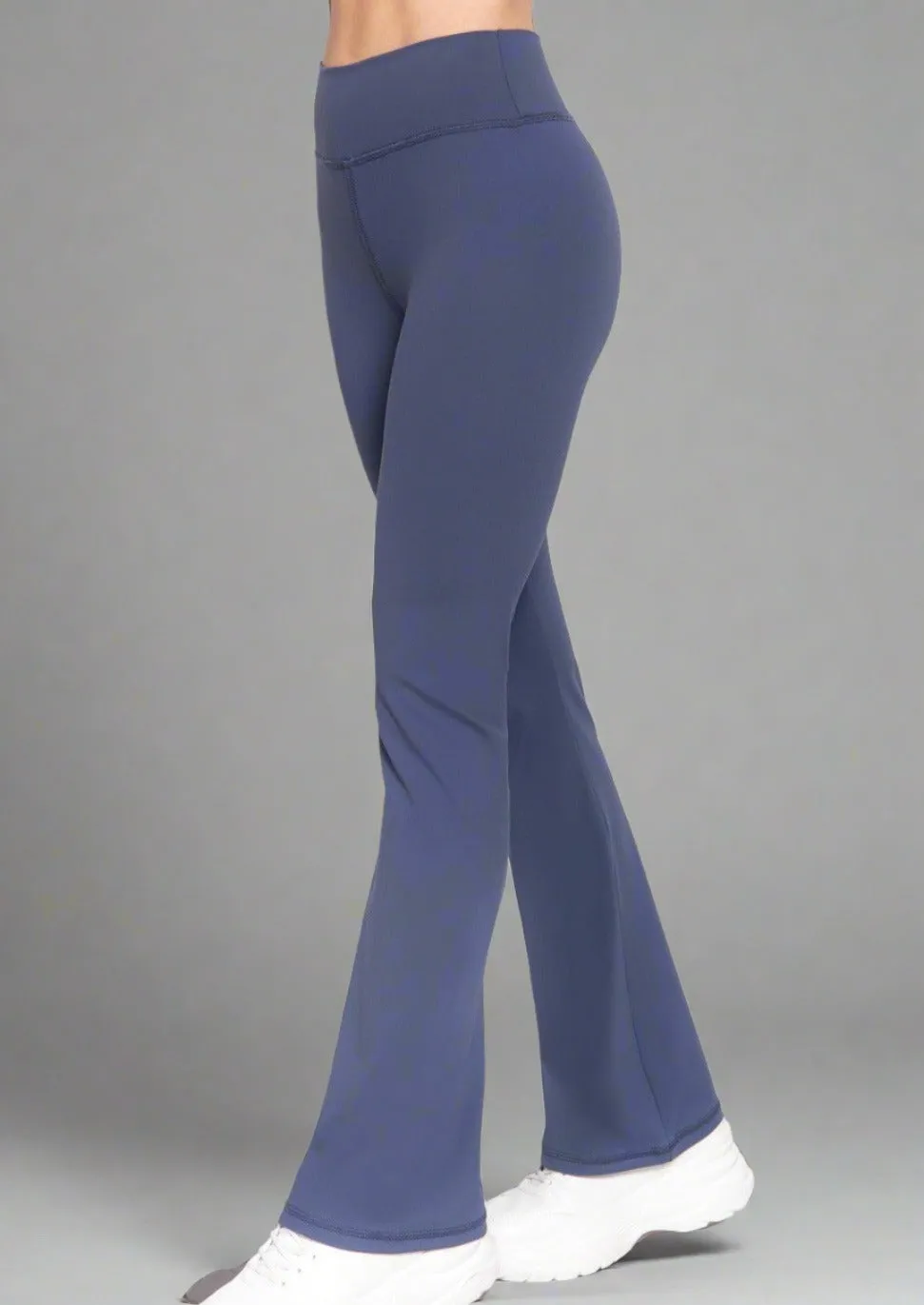Waist band flare pants